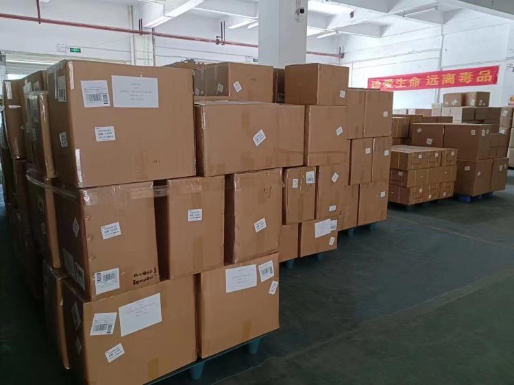 眼鏡燈具可以發(fā)美國雙清門到門